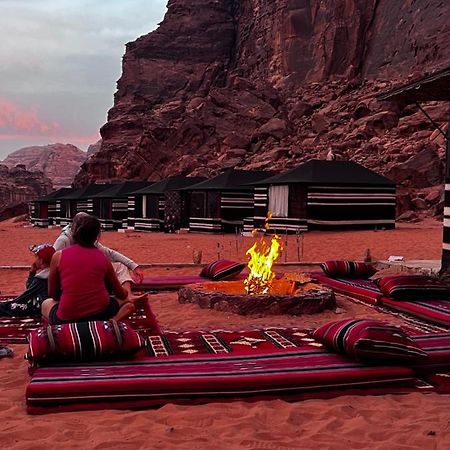 瓦迪拉姆 Red Planet Adventures Camp酒店 外观 照片